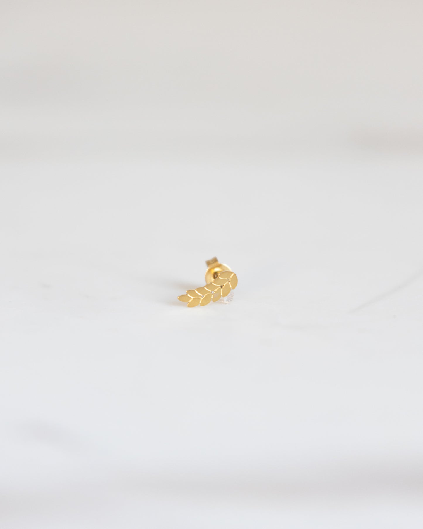 Stud (1pc)