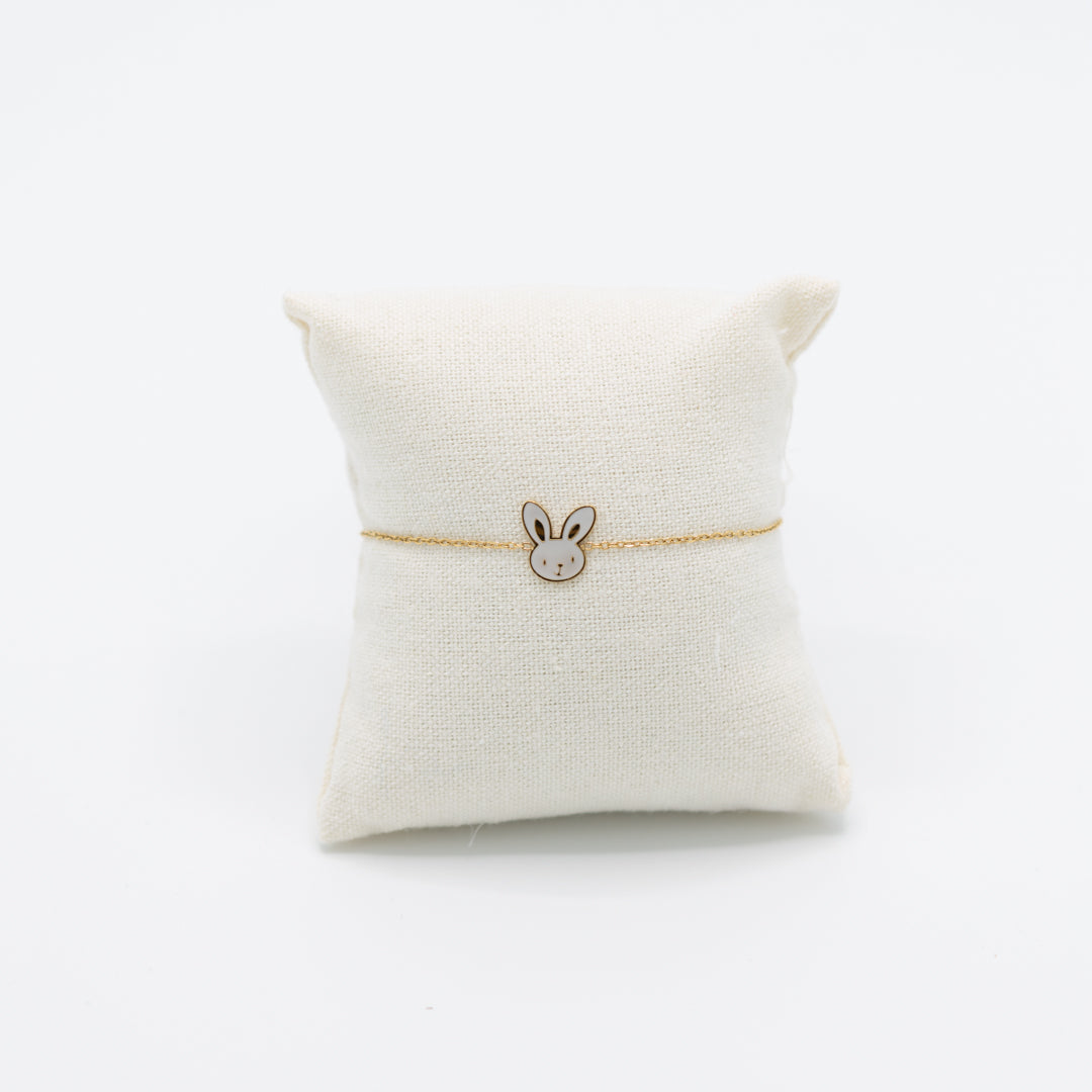 Armbandje met konijntje
