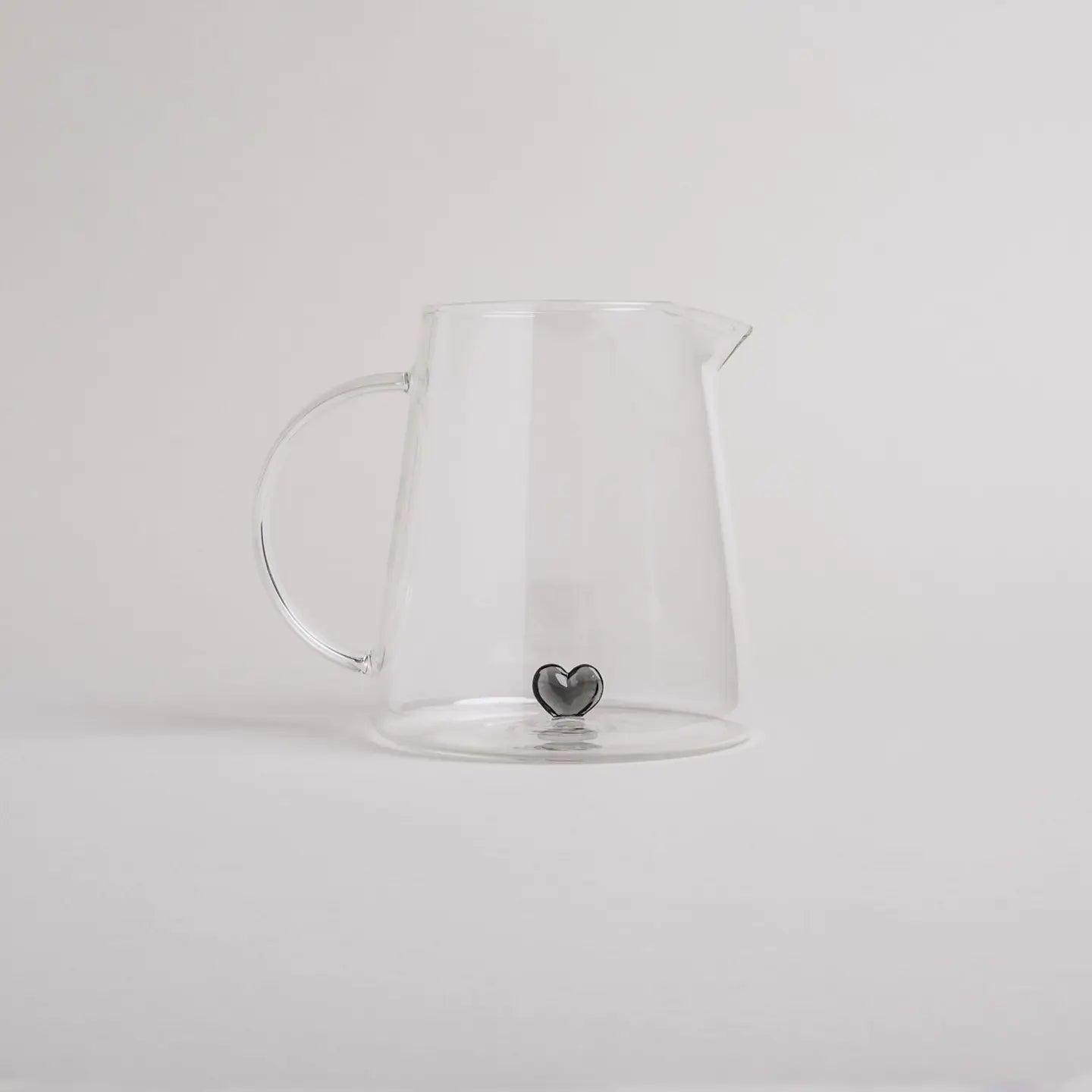 Waterkan met 3D hartje 🖤