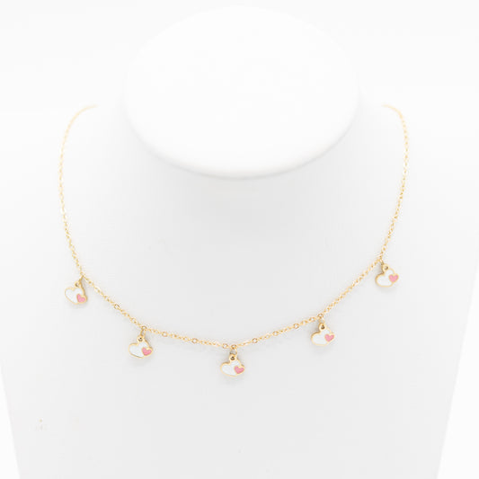 Ketting met witte hartjes