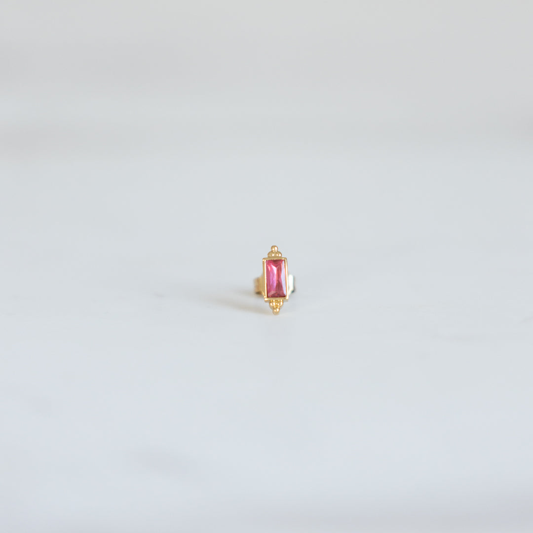 Stud (1pc)