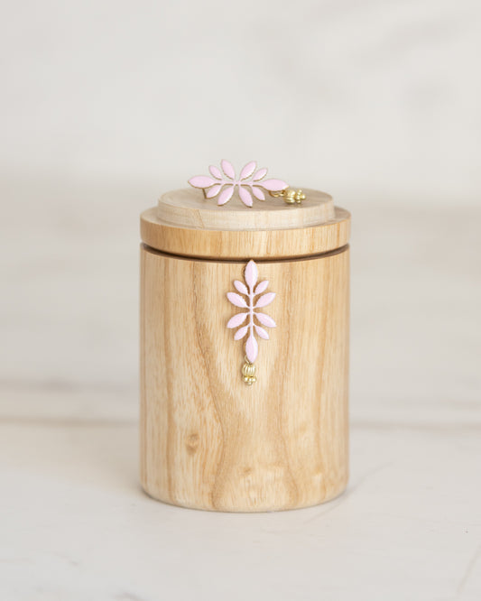 Lila Leaf with a touch of gold