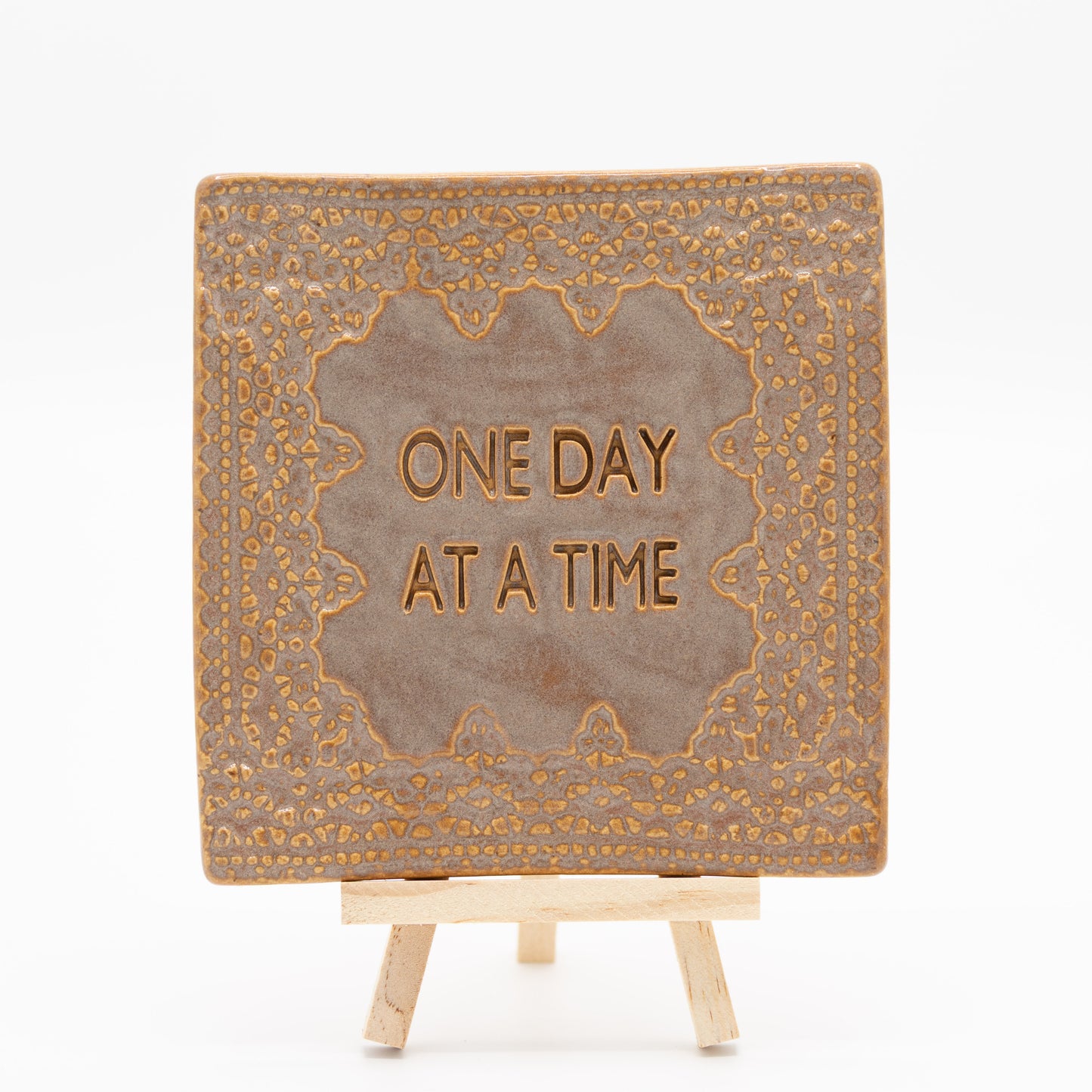 Tegel (sepia) - One day at a time