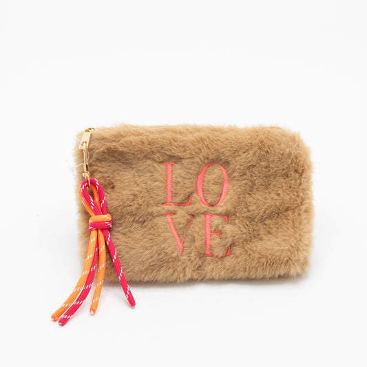 Bruin, fluffy LOVE- zakje