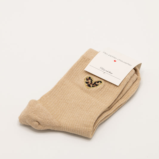 Beige, hippe sokken met een tijgerhartje