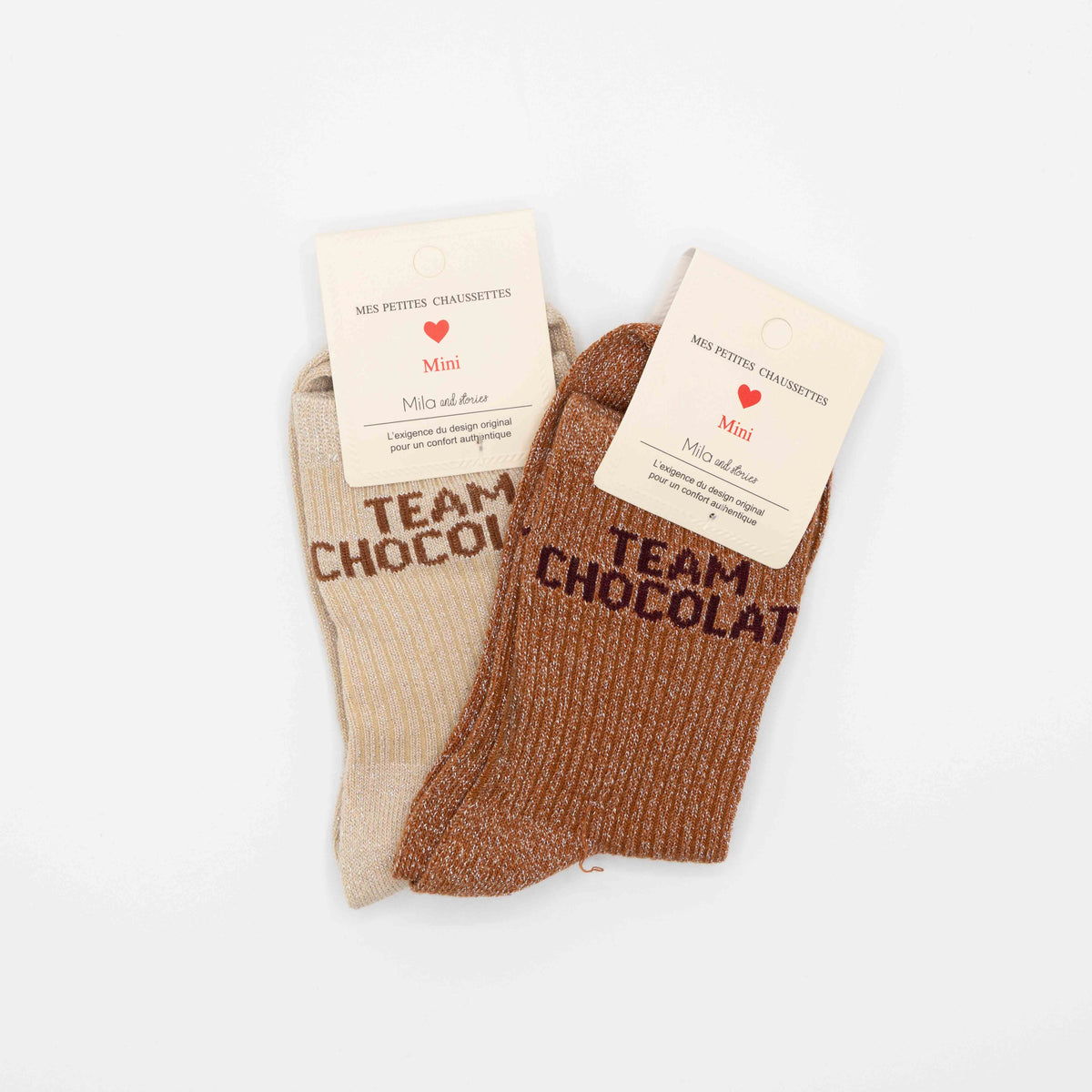 Beige, hippe kindersokken met opschrift TEAM CHOCOLAT, maat 23-26