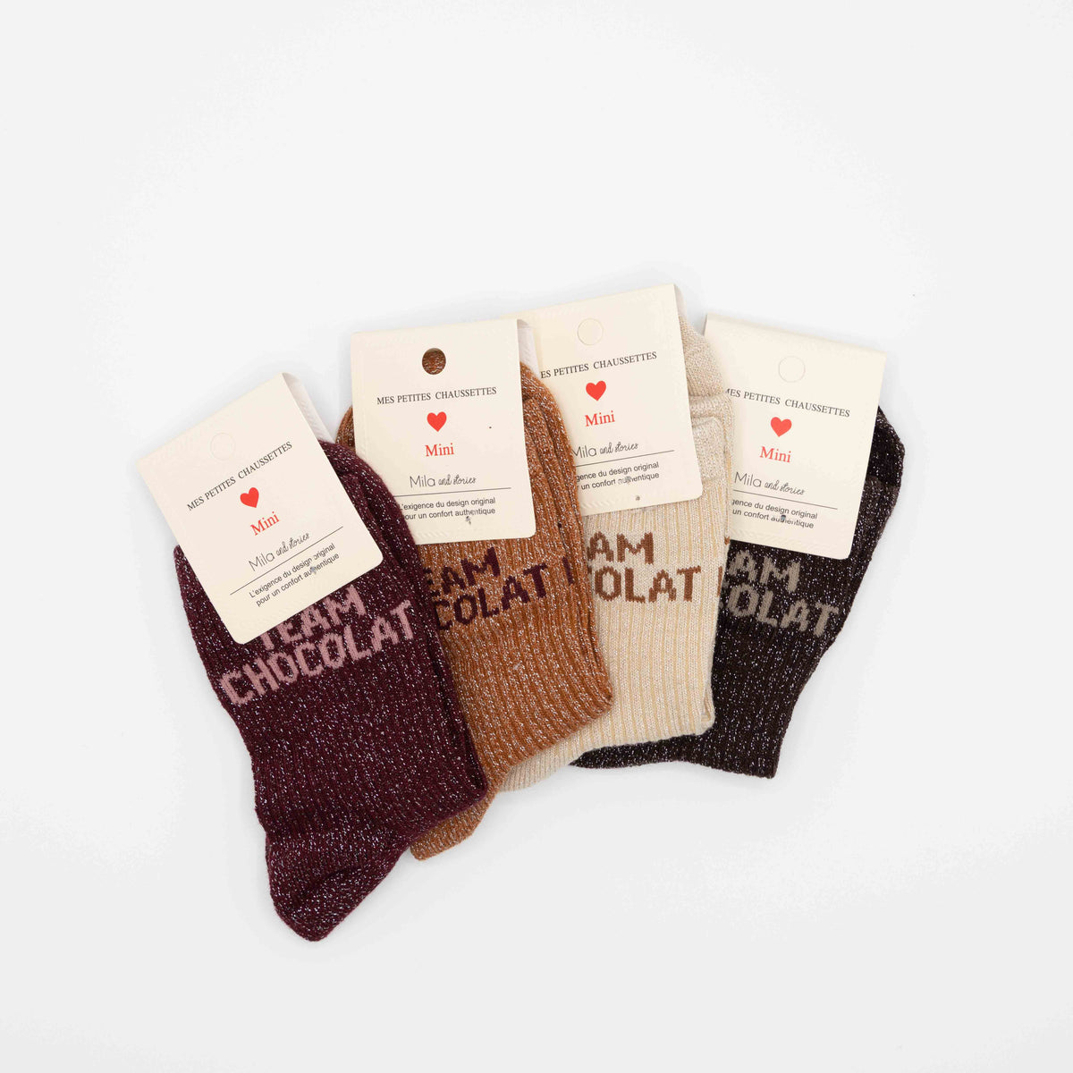 Beige, hippe kindersokken met opschrift TEAM CHOCOLAT, maat 27-30